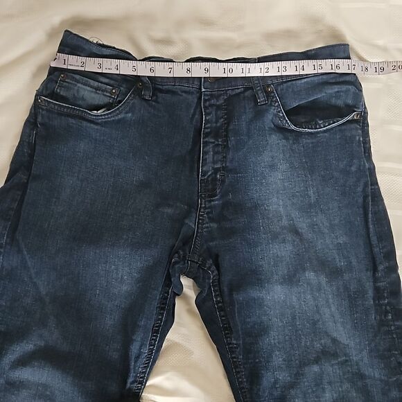 Urban Star Men's Relaxed Fit Denim Jeans 38×33 Dark Blue Washed - Picture 5 of 16